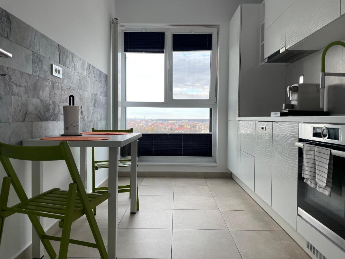 Luxury Westpark 2 Residence With Lake View Bucharest Luaran gambar