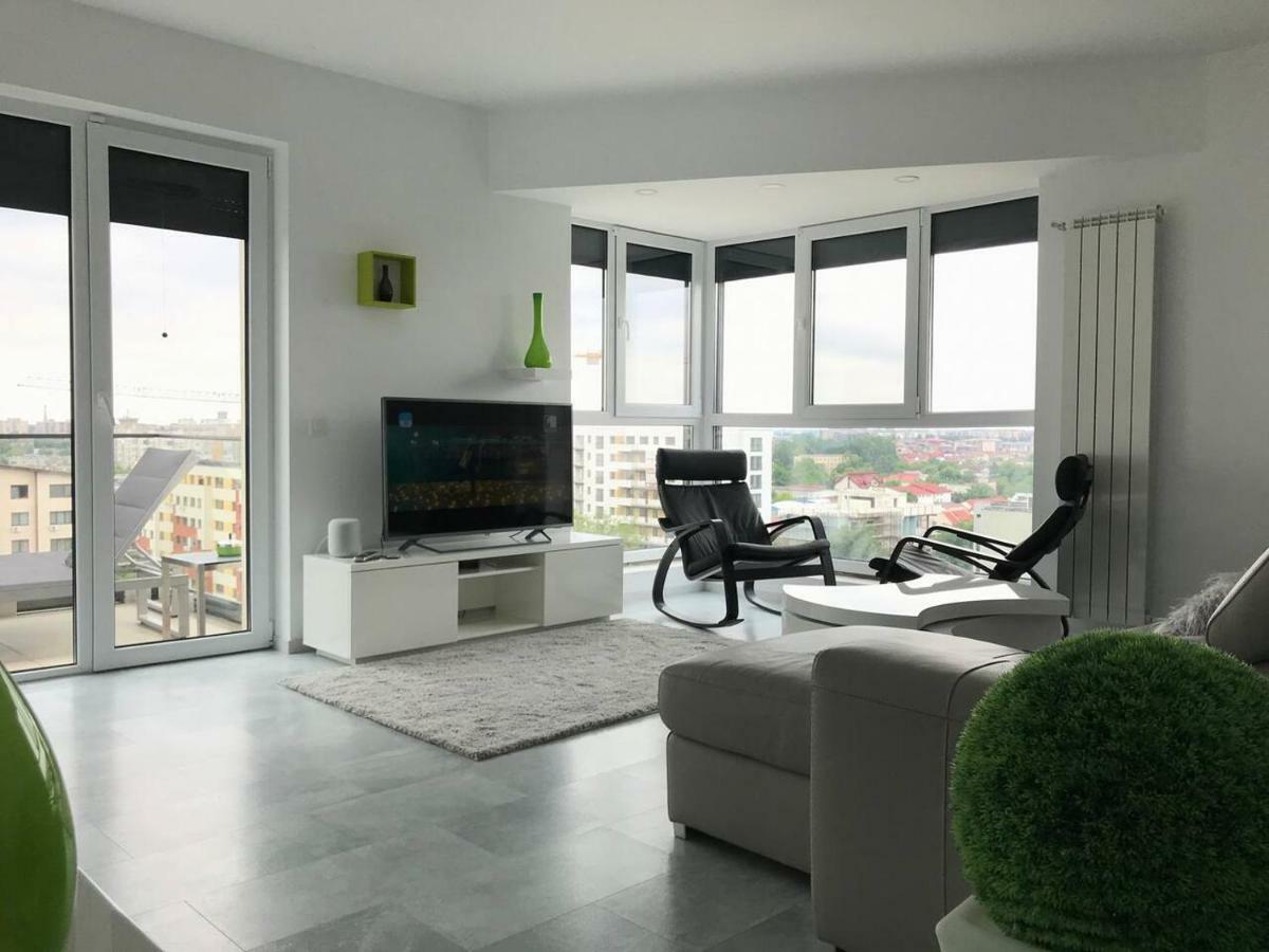 Luxury Westpark 2 Residence With Lake View Bucharest Luaran gambar